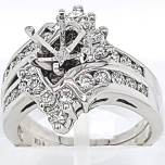 14 Karat White Gold Two Piece Wedding Set 8.9gr