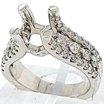 14 Karat White Gold Engagement Ring 7.8gr 