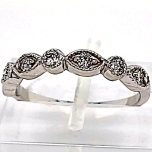 14 Karat White Gold Band | Prong Set Round Diamonds 0.25cts