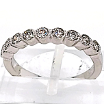 14 Karat White Gold Band 2.8gr