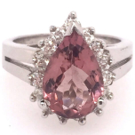 Beautiful 14 Karat White Gold Ring 5.9gr 