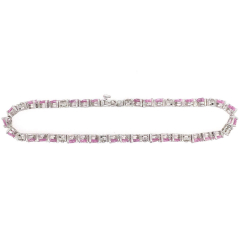 Beautiful 14 Karat White Gold Bracelet