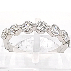 14 Karat White Gold Band 2.6gr