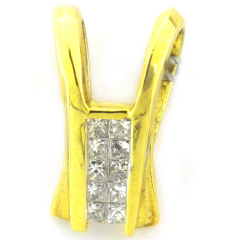 18 Karat Yellow Gold Pendant 0.48 carats