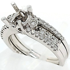 18 Karat White Gold Wedding Set | Round Diamonds 1.01cts