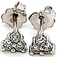 14 Karat White Gold Pair Stud Earrings 1gr with Earring Backings