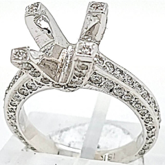 18 Karat White Gold Ring 9.1gr 