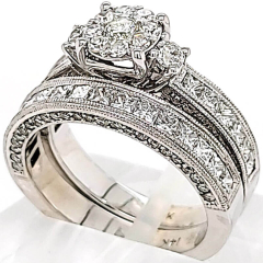 14 Karat White Gold Wedding Set 7.7gr