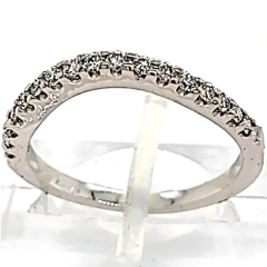 14 Karat White Gold Band 1.70gr