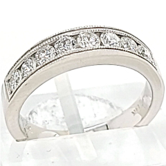 14 Karat White Gold Band 4.74gr